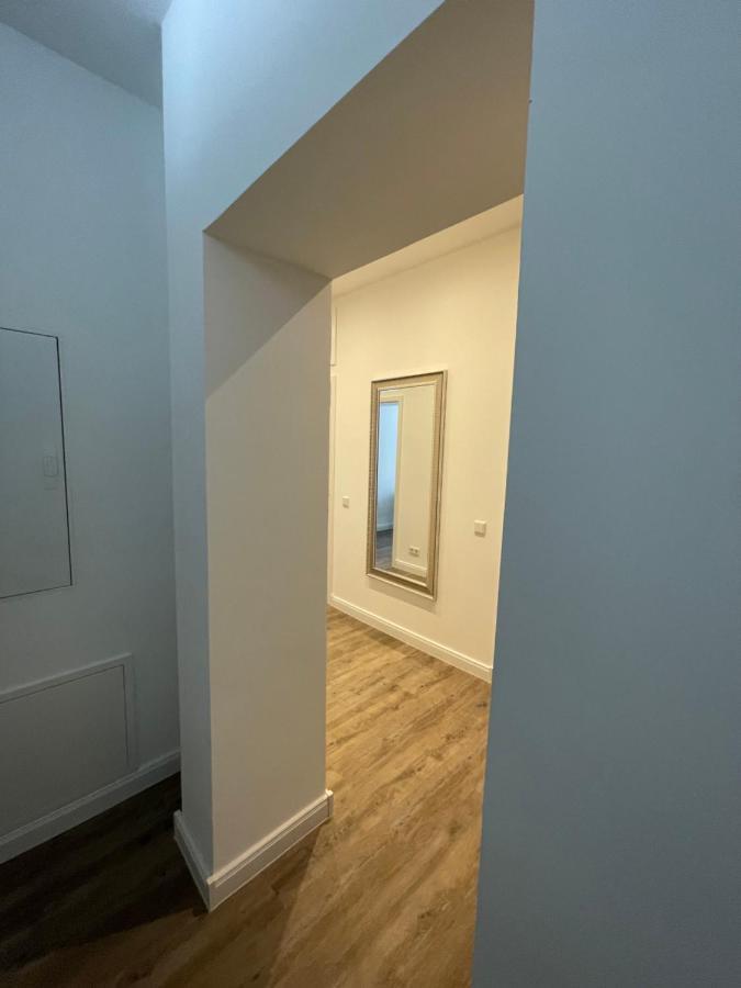 Boutique Hotel Pension Luisengruen Kueche 1Gbs Wlan Netflix Disney Magentatv Chemnitz Eksteriør billede