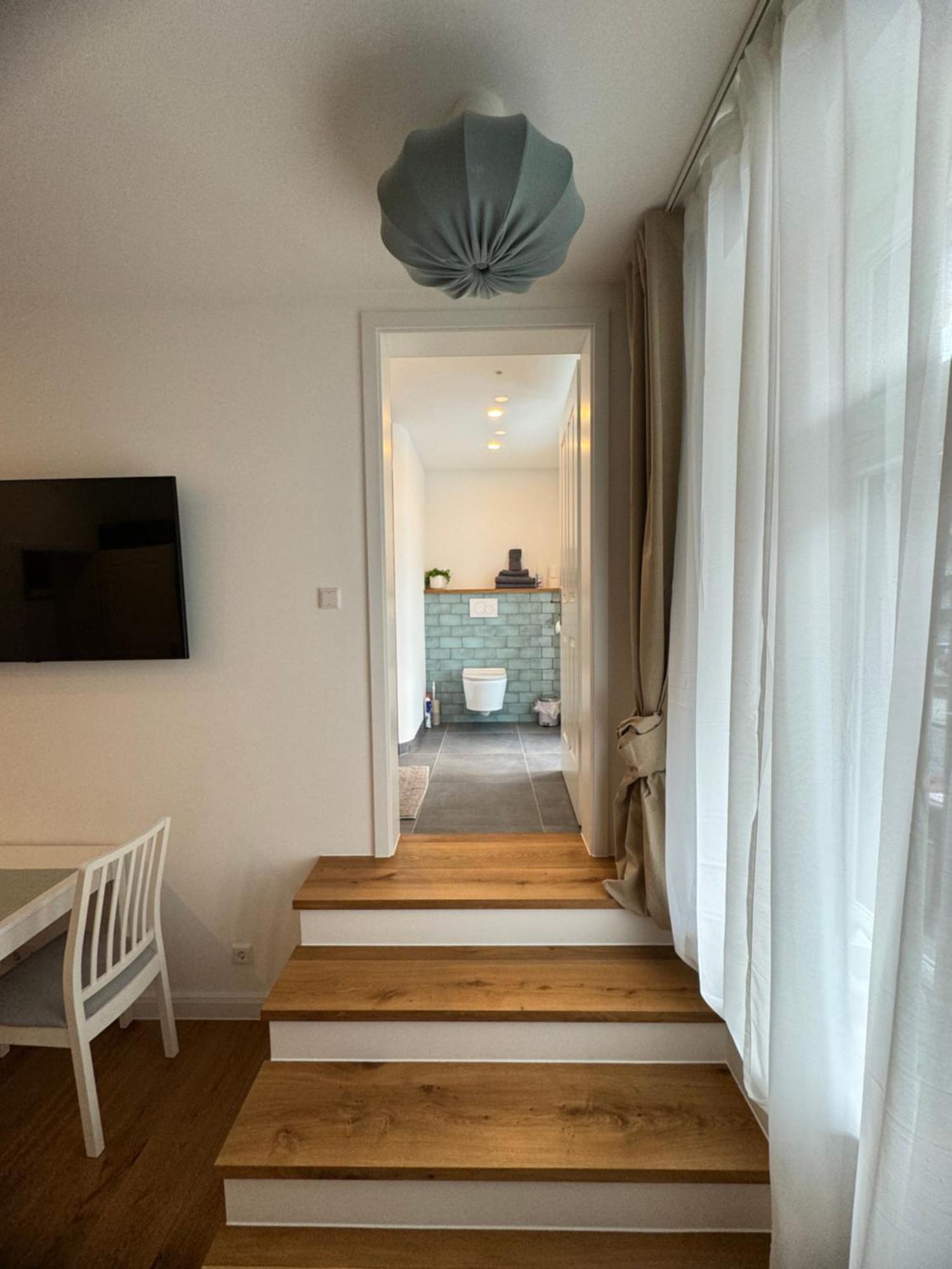 Boutique Hotel Pension Luisengruen Kueche 1Gbs Wlan Netflix Disney Magentatv Chemnitz Eksteriør billede